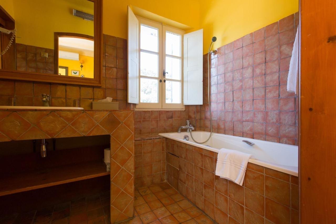Le Jardin D'Emile Hotel Cassis Cameră foto